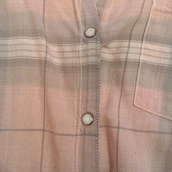 Calvin Klein Pink Flannel / Woman’s XL - Picture 5 of 5